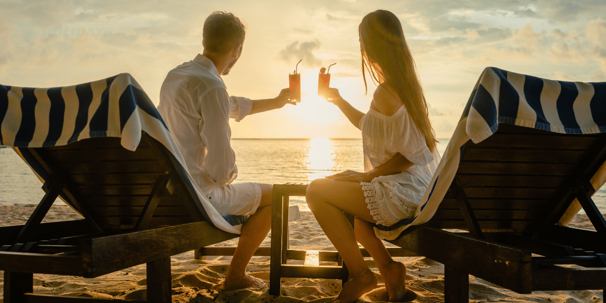 Couples In Bali Beach Image